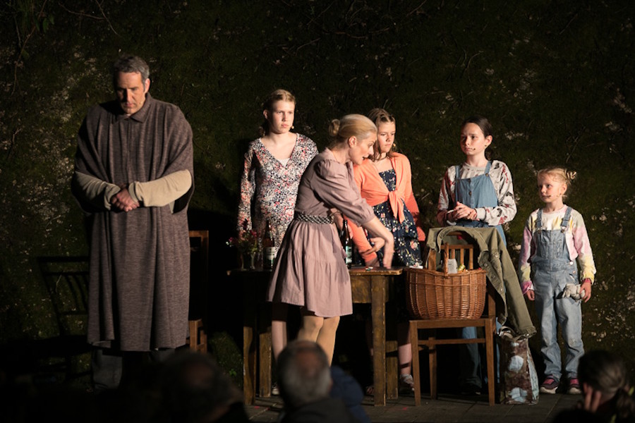 2022_Der.Verschwender (5).jpg